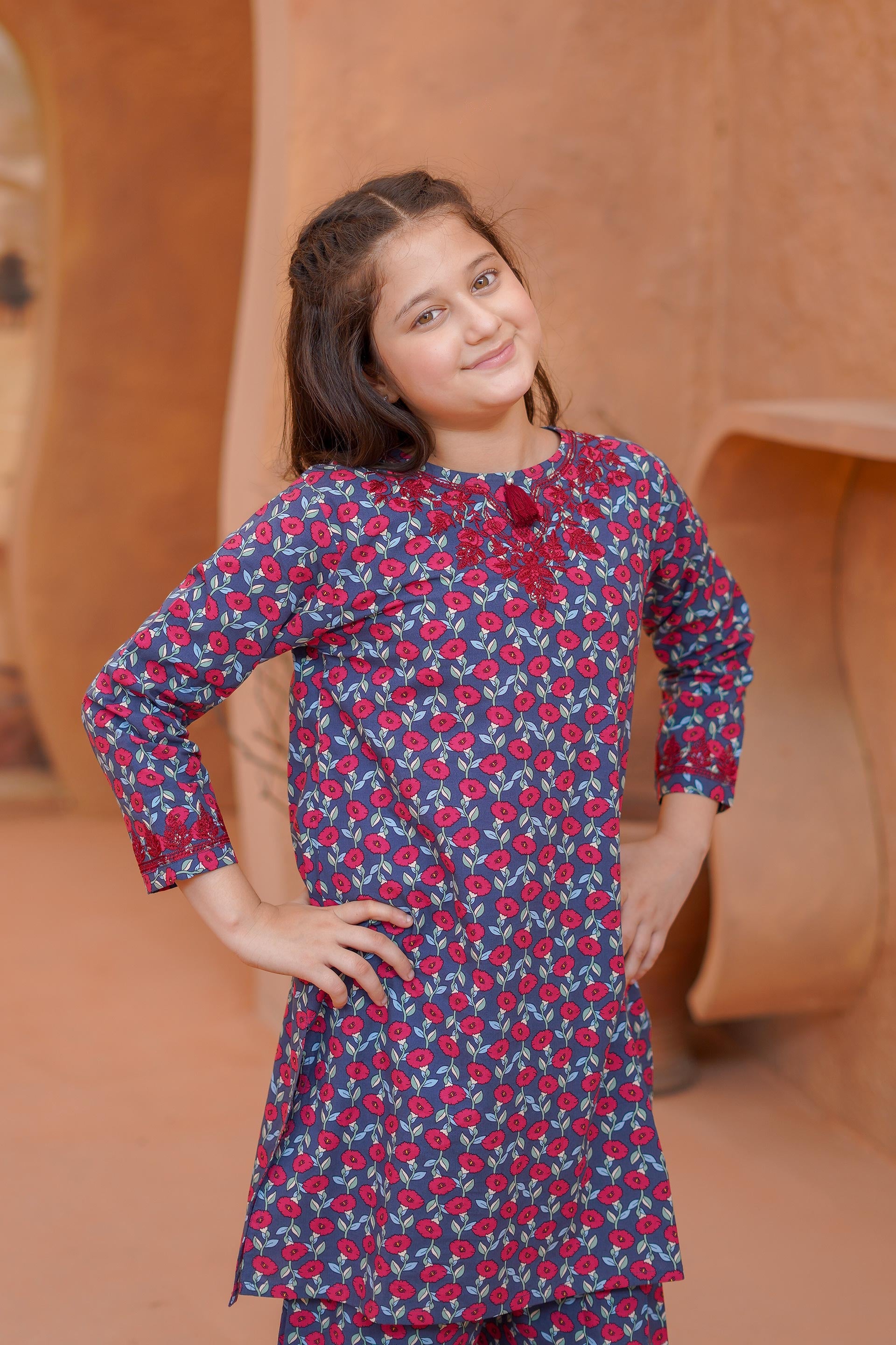 Scarlet Boti