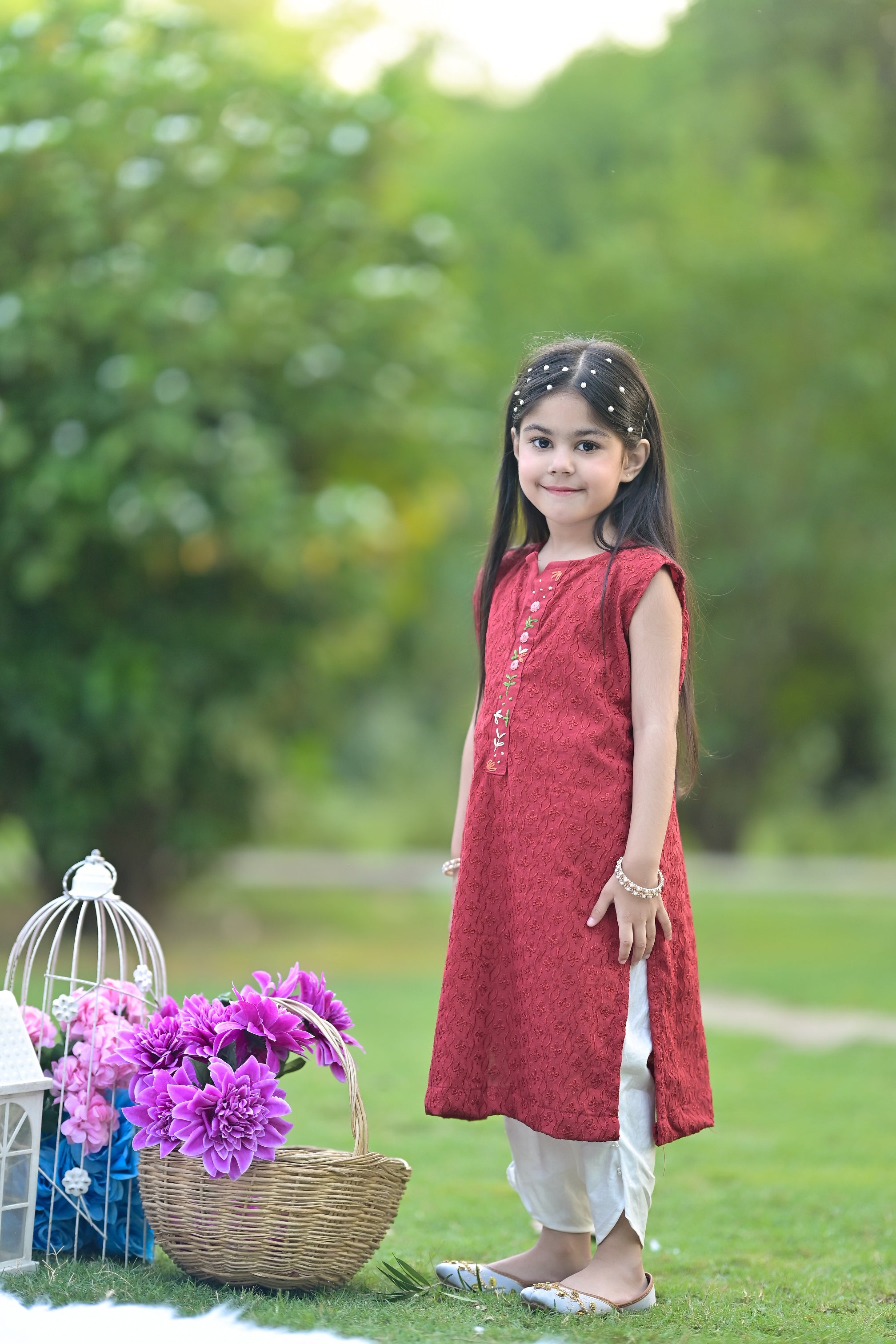 2-Piece Crimson Lily